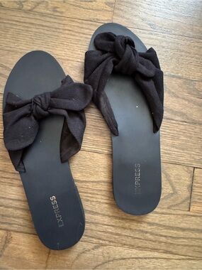 Express Black Knotted Slide Sandals
